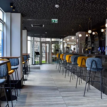 Hotel Mercure Lyon Centre Charpennes Parc De La Tete D'Or-2