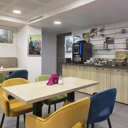 Sure Hotel By Best Western Saint-Raphael Le Dramont-2