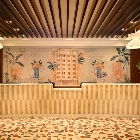Royal Palm South Beach Miami, A Tribute Portfolio Resort-2