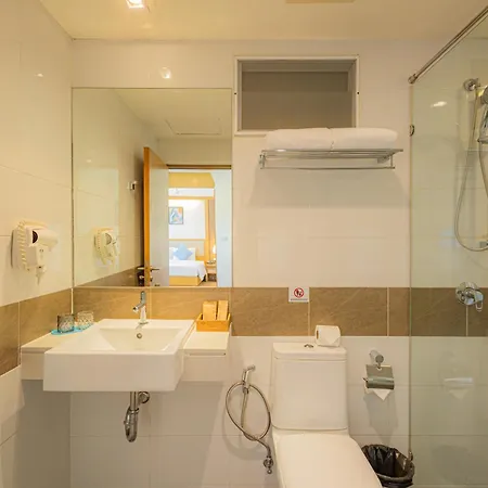 Ashlee Plaza Patong Hotel & Spa-3