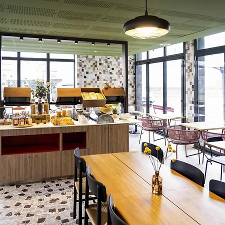 Ibis Styles Versailles Saint Quentin En Yvelines-3