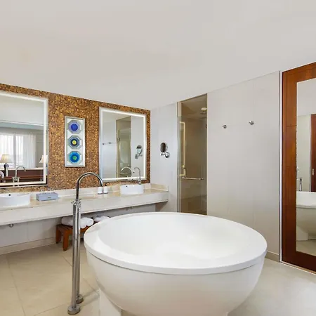 Swissotel & Spa Sanya Yalong Bay Enjoy A 20-Minute Massage Session-2