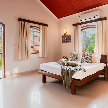 Aguada Anchorage - The Villa Resort, Candolim-2