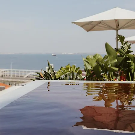 Memmo Alfama - Design Hotels (Adults Only)-3