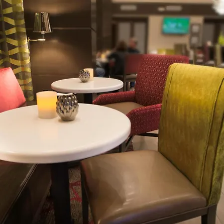Hampton Inn&Suites La Porte, TX-2