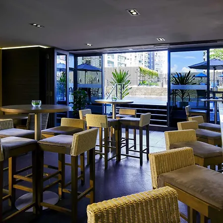 Grand Mercure Singapore Roxy-3