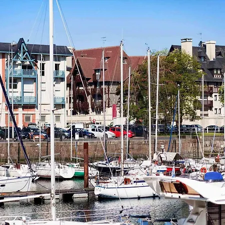 Mercure Deauville Centre-2
