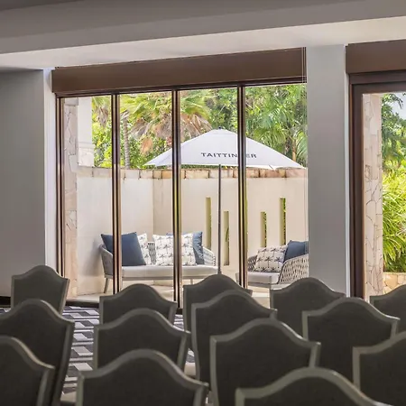 Pullman Port Douglas Sea Temple Resort&Spa-3