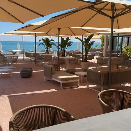 Hôtel Pineto-3