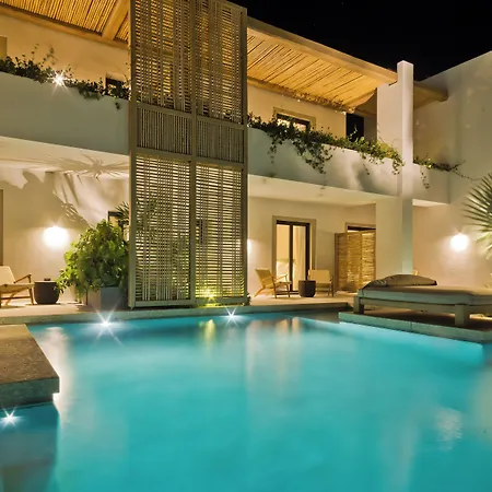 Almi Luxury Rooms-3