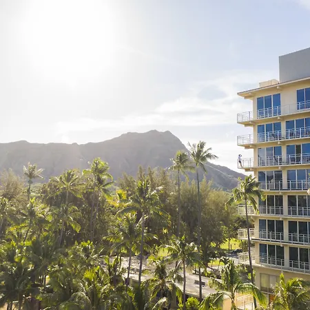 Kaimana Beach Hotel-3
