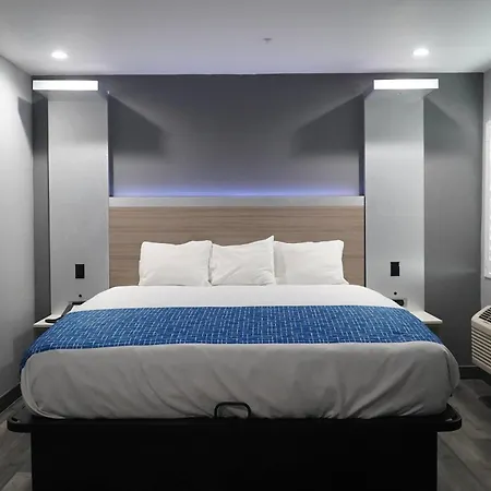 Travelodge By Wyndham Whittier-2