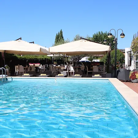 Hotel Cristallo Relais, Sure Hotel Collection By Best Western-2