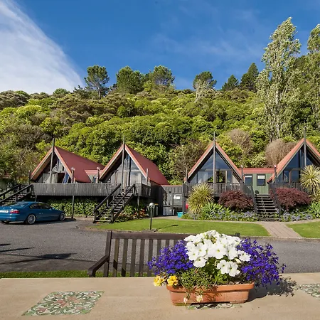 Coastal Motor Lodge-3