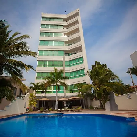 Banderas Suites-2