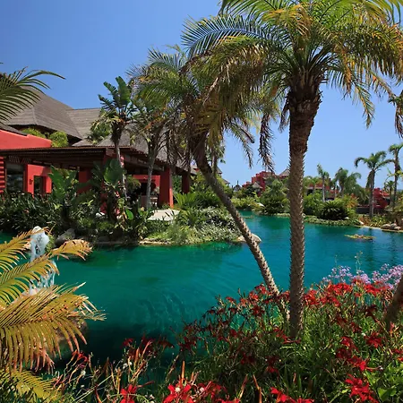 Asia Gardens Hotel & Thai Spa, A Royal Hideaway Hotel-3
