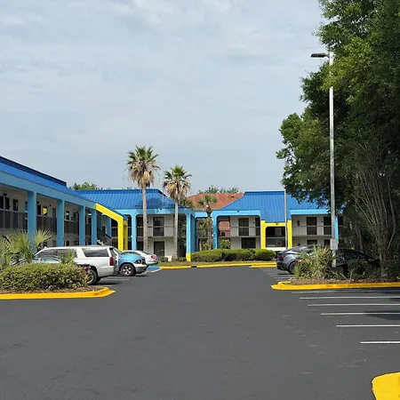 Days Inn By Wyndham Jacksonville Airport-3