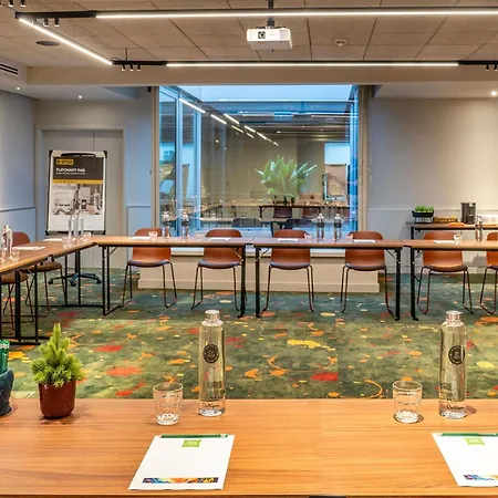 Ibis Styles Barcelona Sant Joan Despi-3