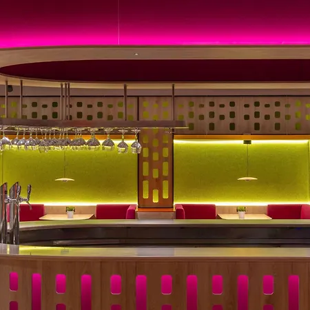 Ibis Styles Barcelona Sant Joan Despi-3