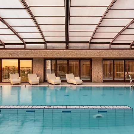 Hilton Madrid Airport-3