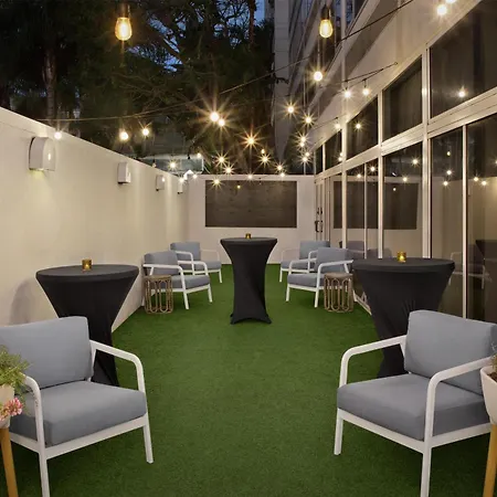 Doubletree By Hilton Lax - El Segundo-2