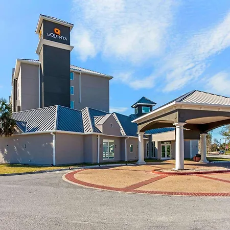 La Quinta Inn & Suites By Wyndham Panama City-3