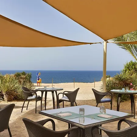 Al Husn Hotel Muscat (Adults Only)-3