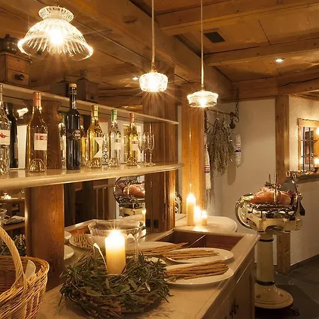 Italian Lifestyle Hotel & Osteria Chartreuse-3