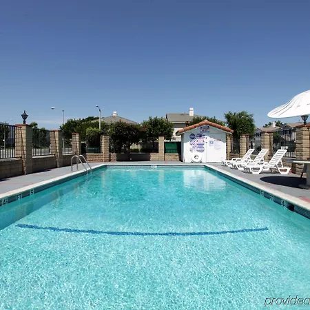 Americas Best Value Inn Pico Rivera East Los Angeles-3