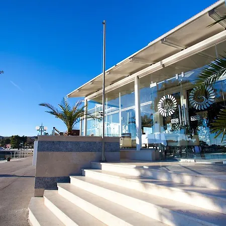 Hotel Marina-2
