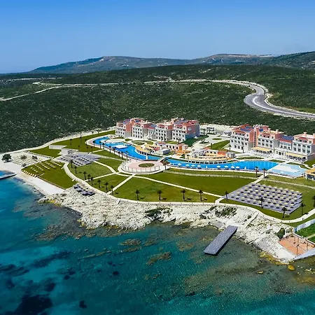 Design Plus Seya Beach Hotel-3
