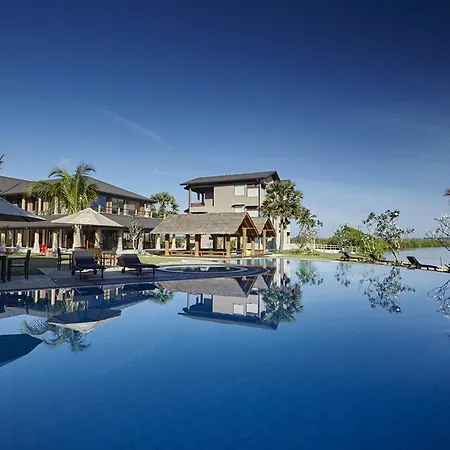 Amaranthe Bay Resort & Spa-2