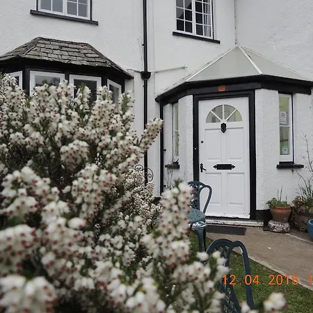 Orchard House Hotel-3
