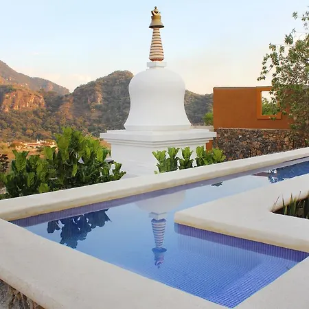 Hostal de la Luz - Spa Holistic Resort-2