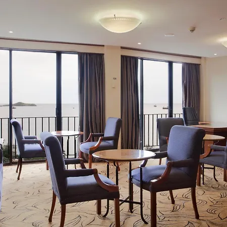 Crown Hotel-2