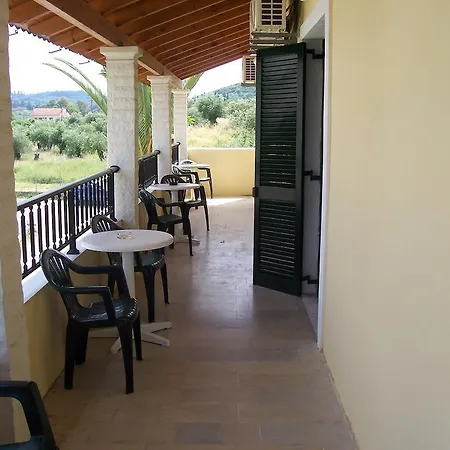 Rose Garden Rooms-3