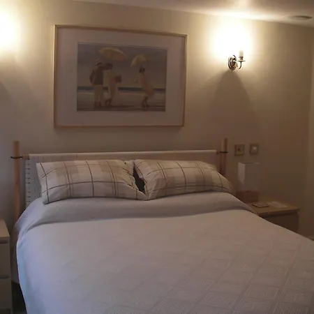 The Cavalier House B&B-3