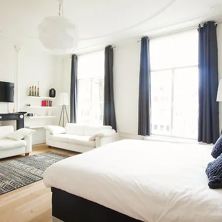 Mokum Suites-3