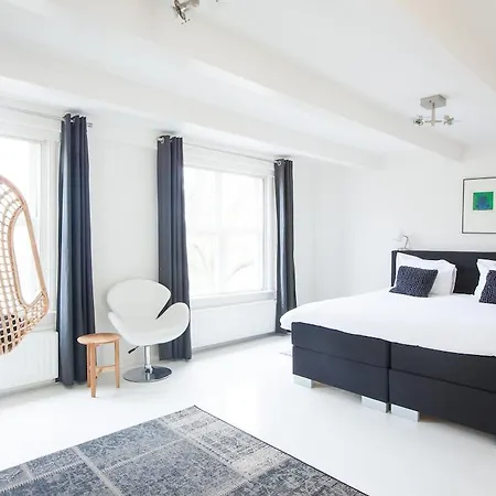 Mokum Suites-2