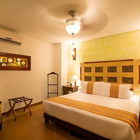 Hotel Boutique Las Carretas-3