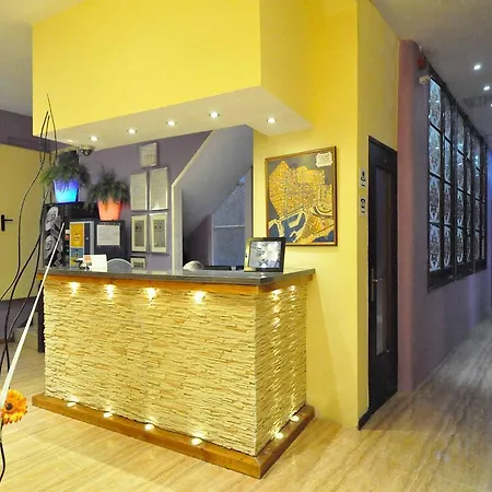 Barcelona Gotic Guesthouse-2