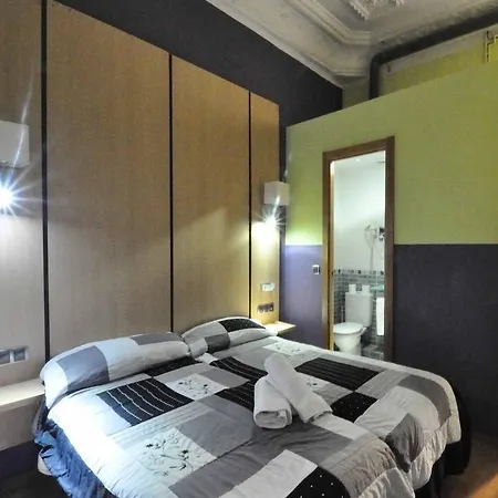 Barcelona Gotic Guesthouse-3