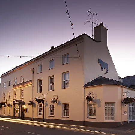 The Bull And Townhouse, Beaumaris- The Inn Collection Group-3