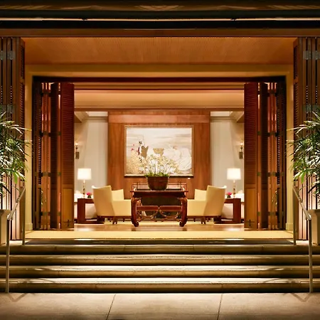 Halekulani - No Resort Fee-3