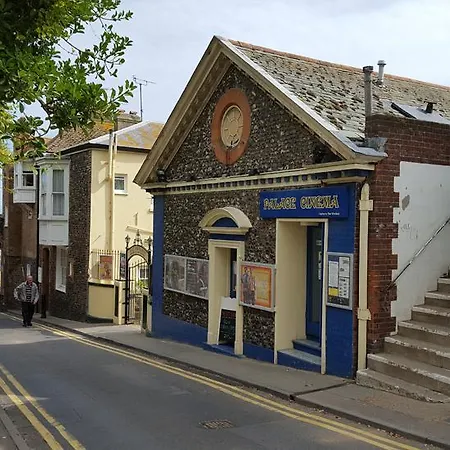 The Guest House Broadstairs-3