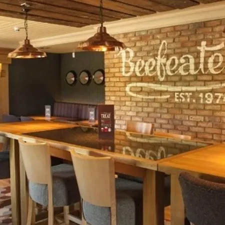 Premier Inn Ashford North-2