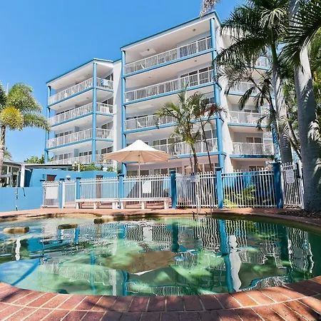 White Crest Apartments-3