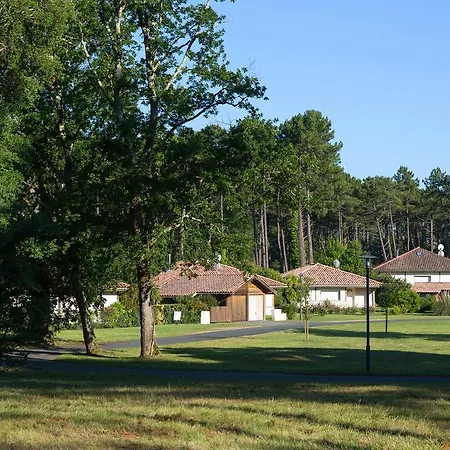 Madame Vacances Villas La Prade-3