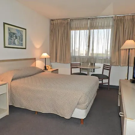 Hotel Tres Cruces-3