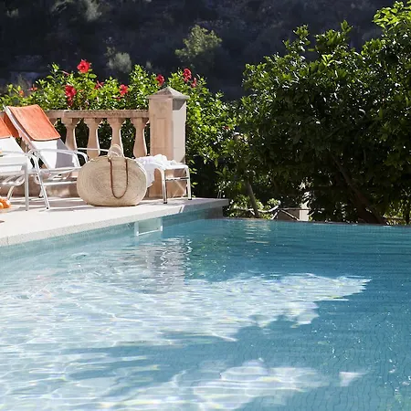 Fornalutx Petit Hotel - Bed & Breakfast-3
